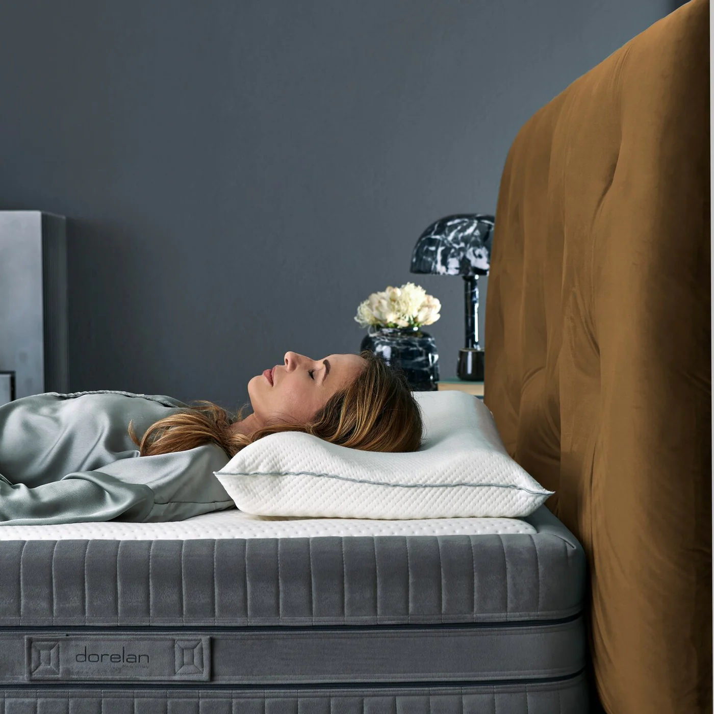 Perna Shadow, Dorelan - imagine 4